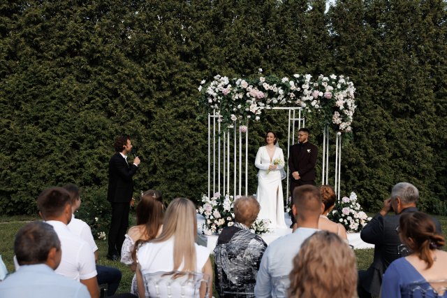 On-site marriage registration